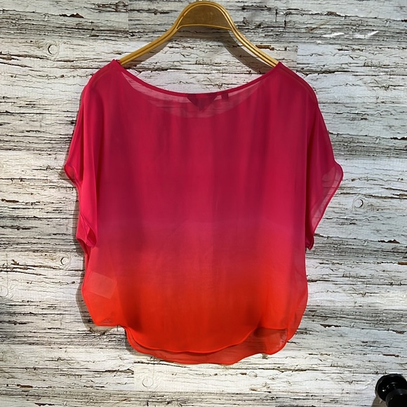 🇺🇸 Guess sheer bright blouse size XS - Picture 7 of 7